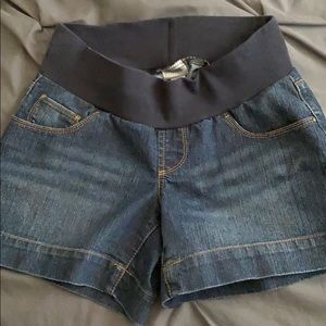 Motherhood maternity shorts